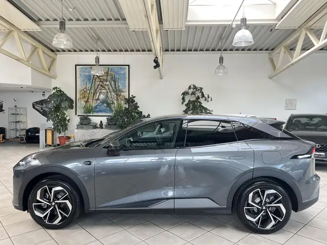Changan Deepal S07 view 6