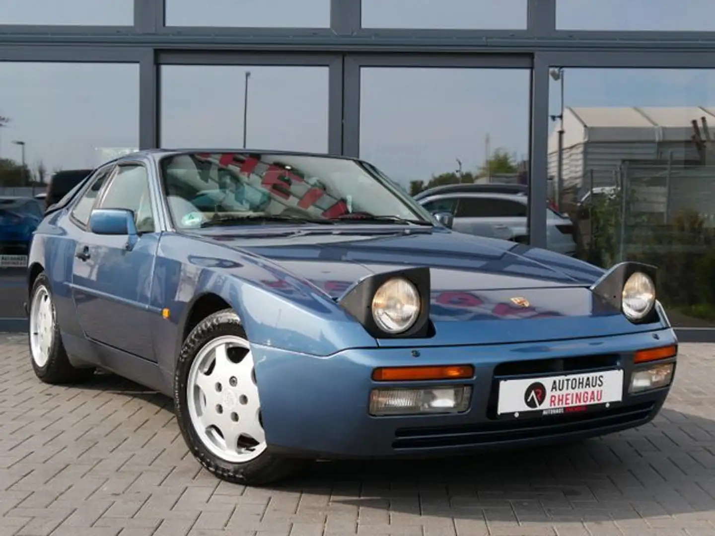 Porsche 944 Turbo Blau - 1