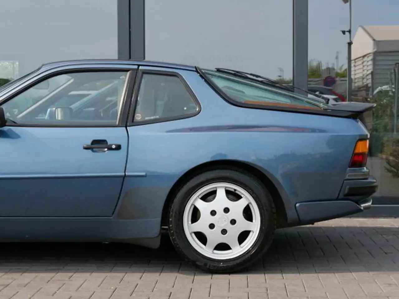 Porsche 944 Turbo, foto 10