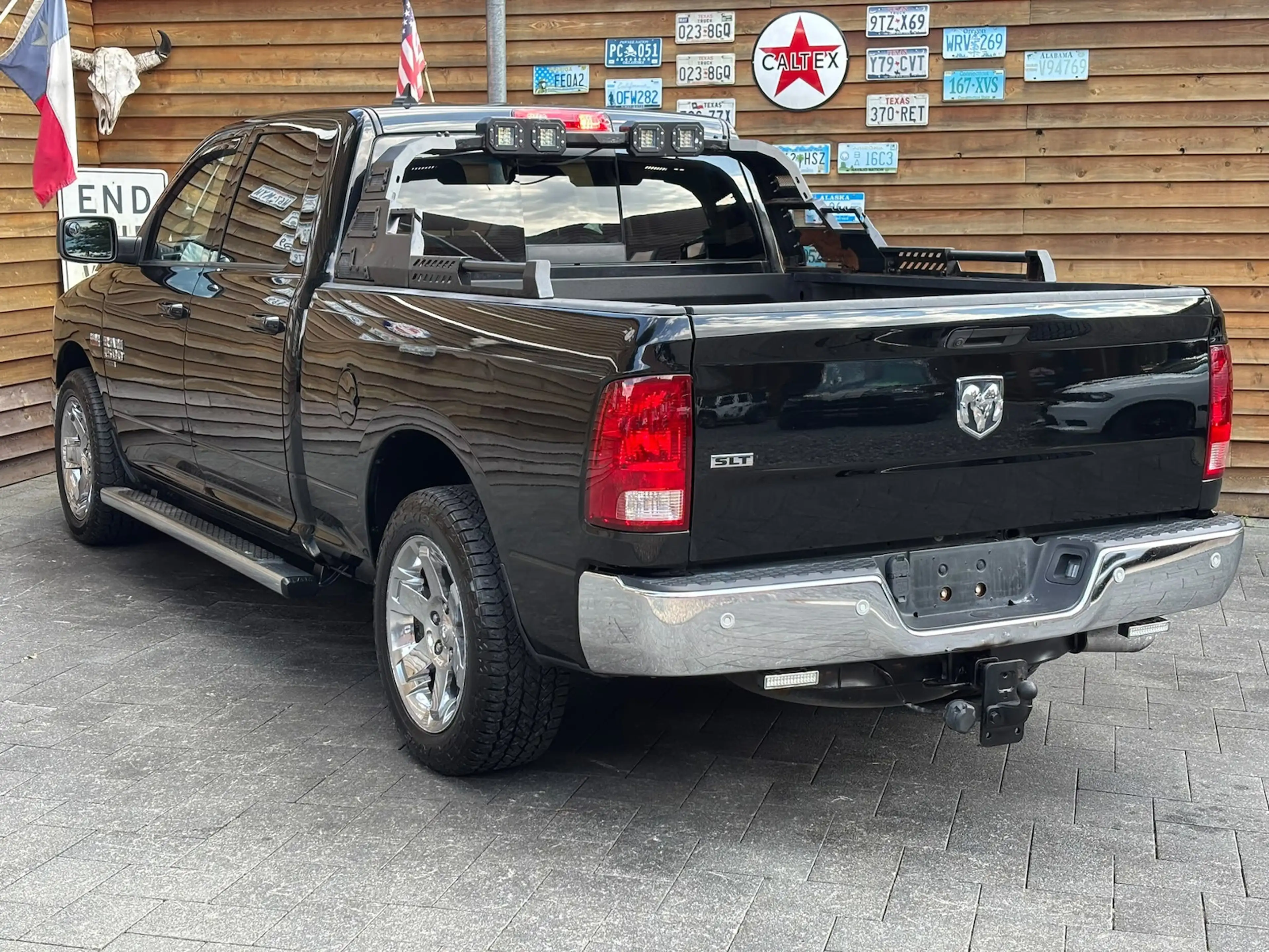 Dodge RAM 1500 5,7 V8 Classic´´ LPG Kamera LED — photo 11