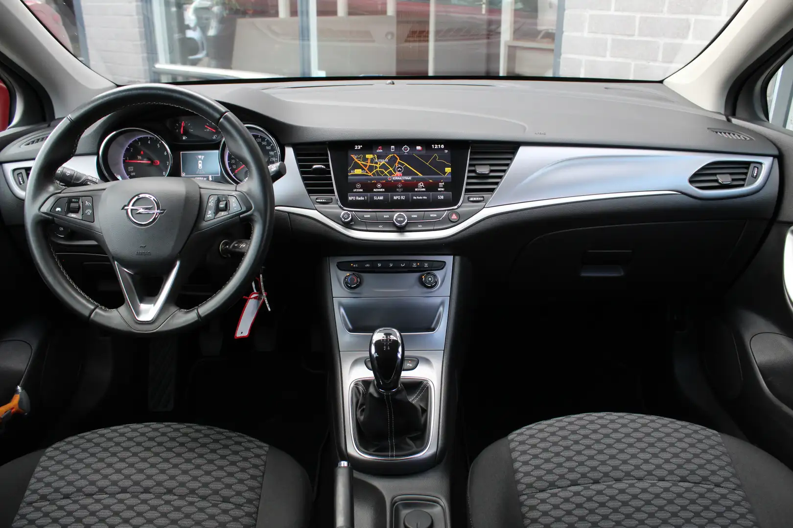Opel Astra 1.0 Online Edition / Carplay / PDC / N.A.P. Grijs - 2