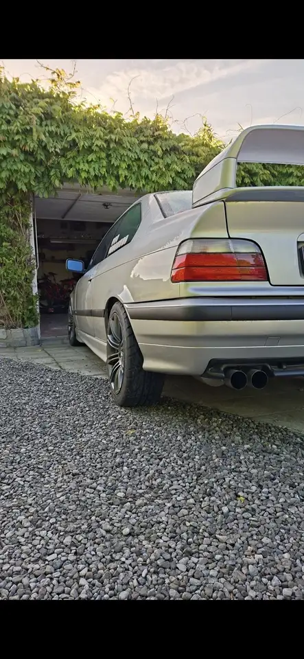 BMW 318i, foto 4