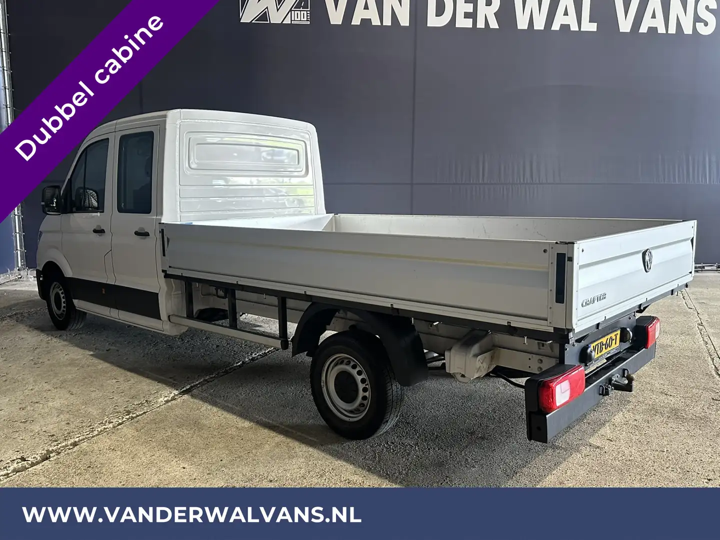 Volkswagen Crafter 2.0 TDI 140 pk Pick up Open laadbak Dubbele Cabine White - 2