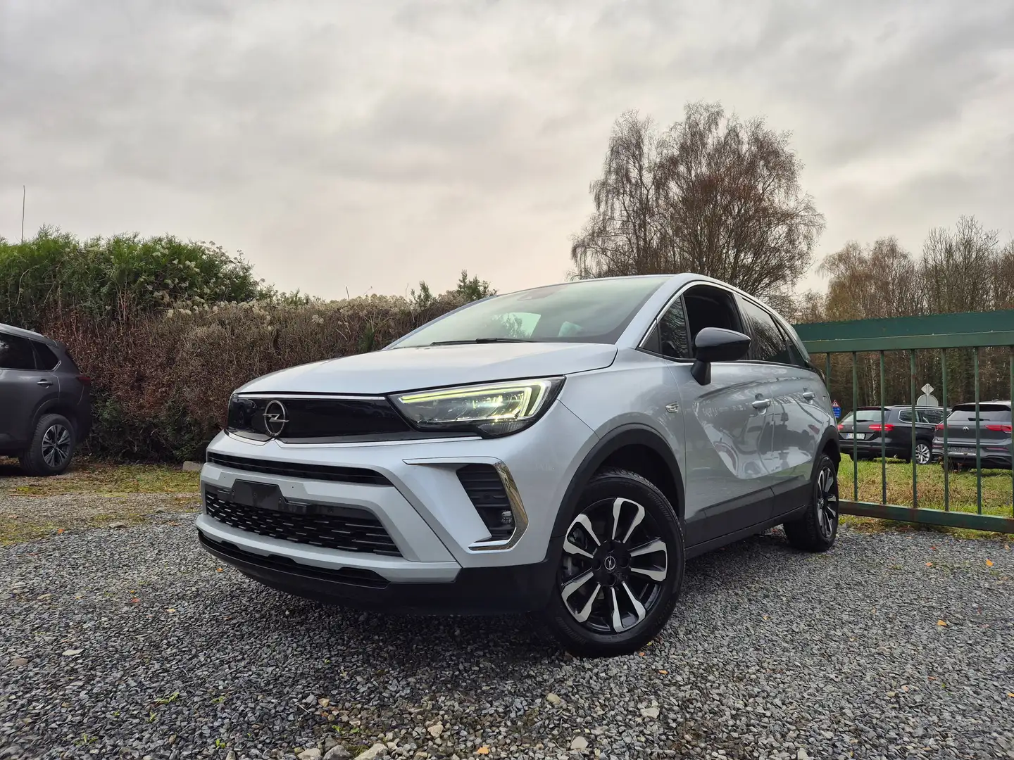 Opel Crossland Crossland 1.2 Turbo Elegance TVA DÉDUCTIBLE Argent - 1