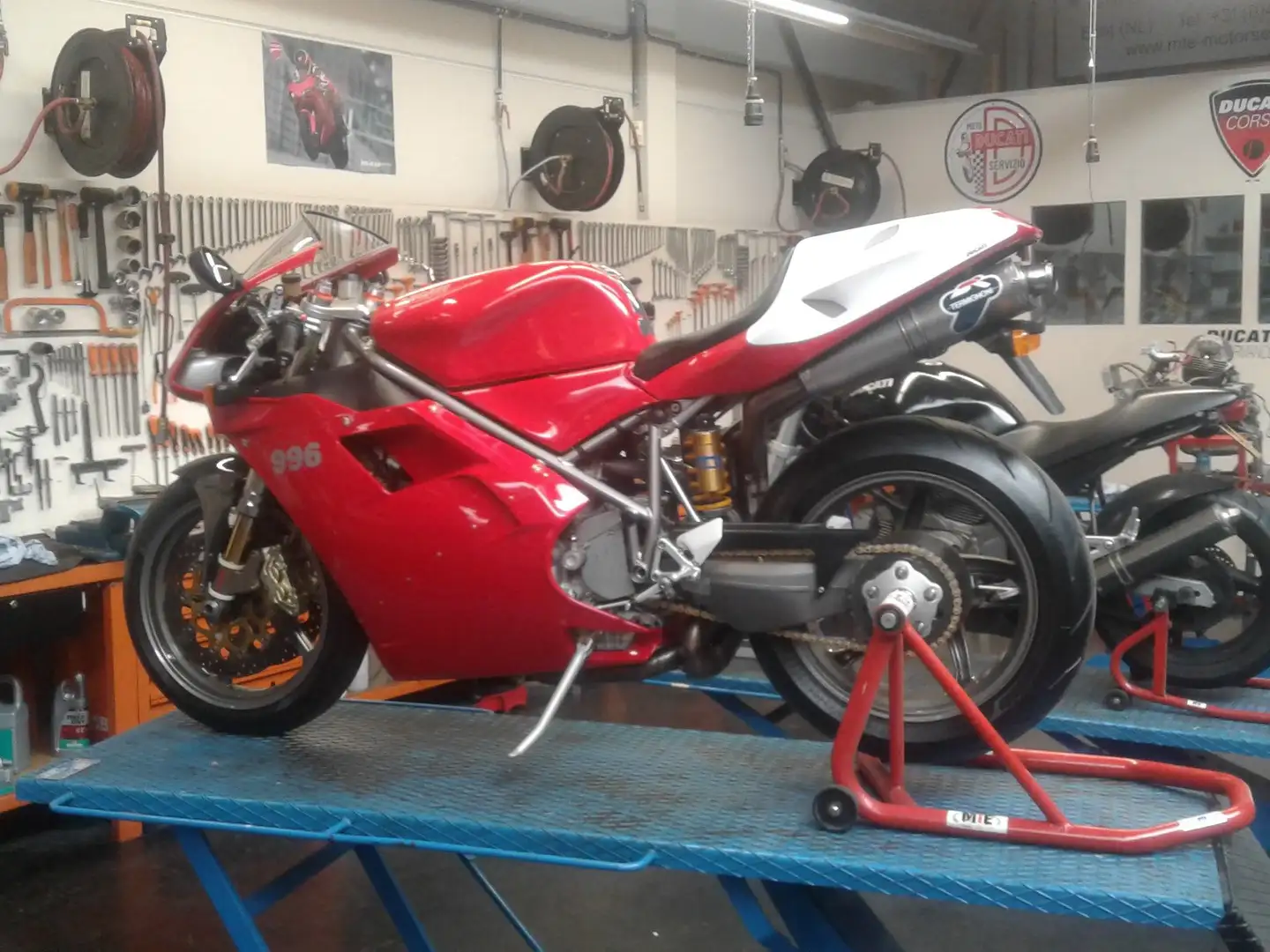 Ducati 996 996s monoposto Красный - 1
