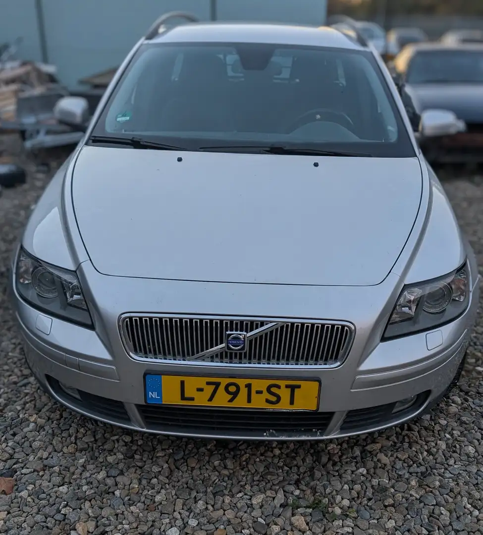 Volvo V50 V50 2.5 T5 Kinetic Zilver - 1