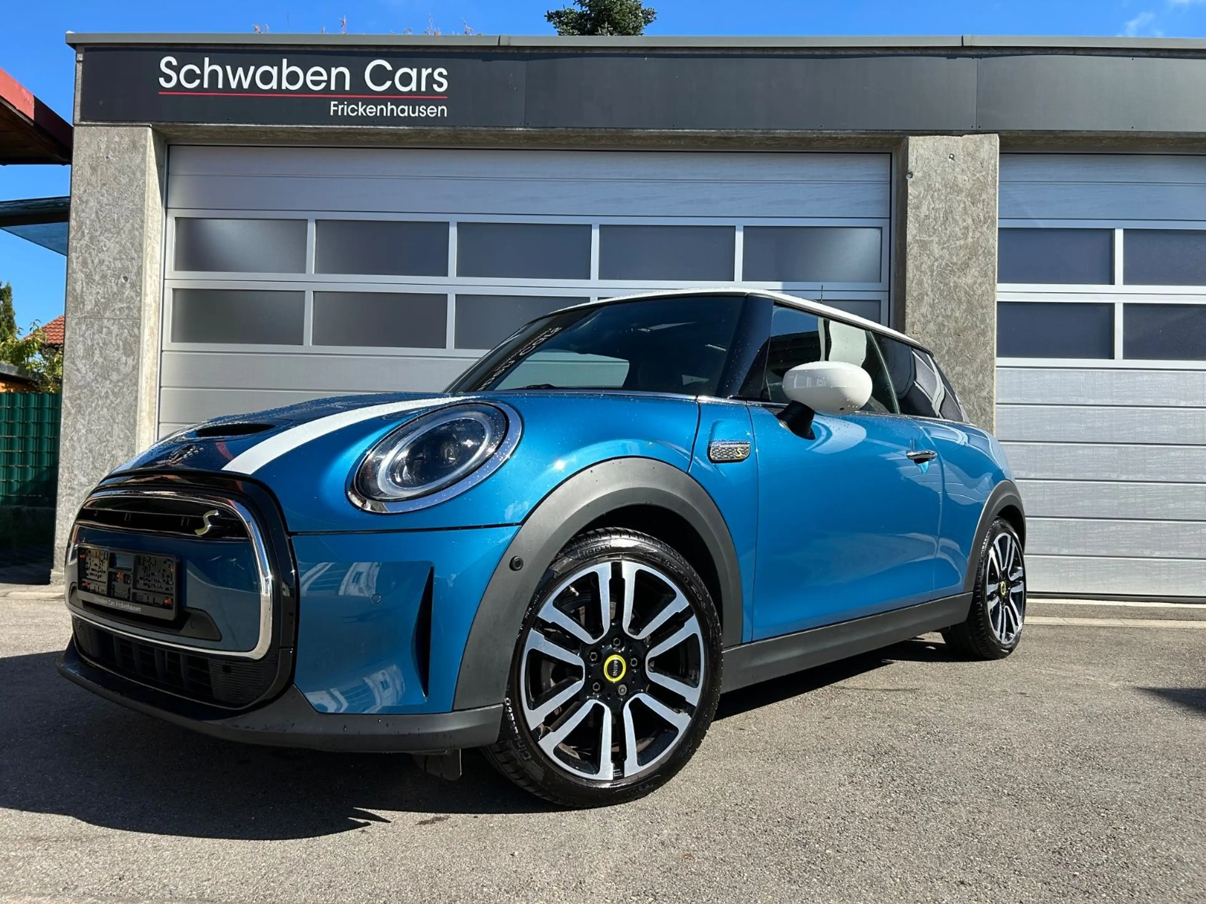 MINI Cooper SE Facelift Pano HUD HiFi H&K Kamera — photo 2