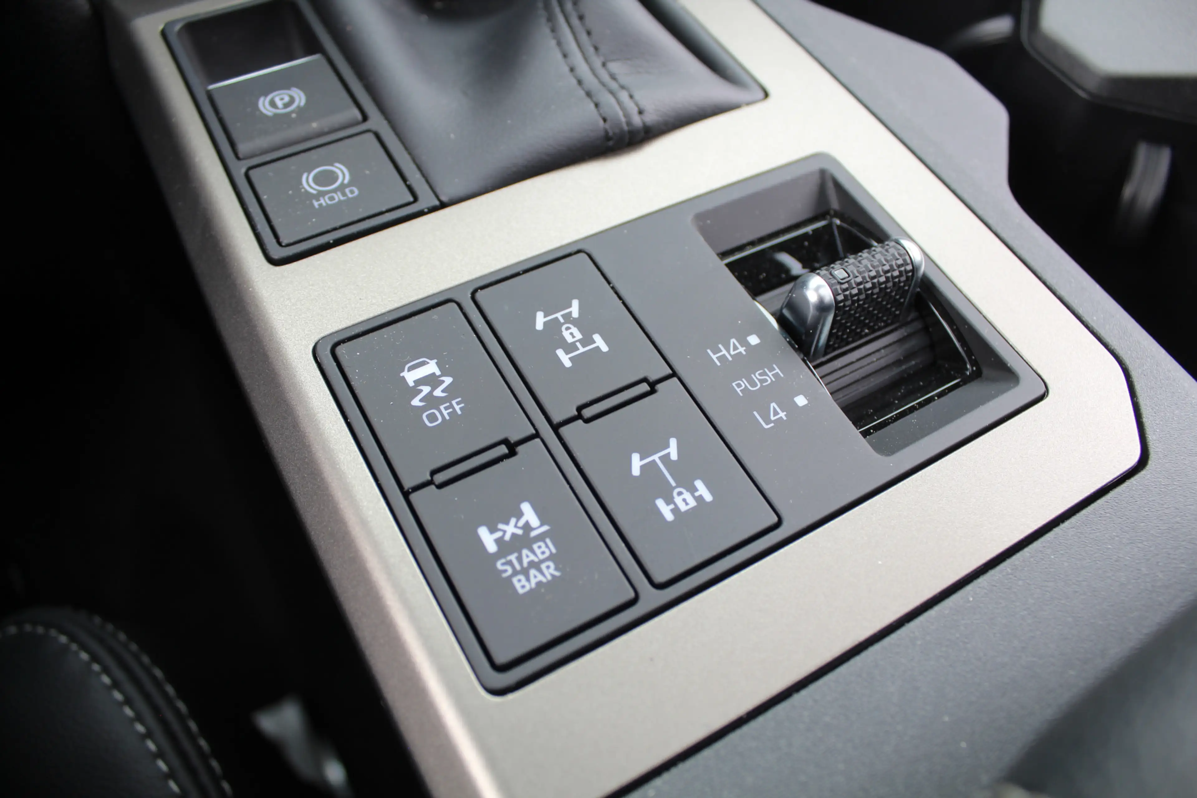 Toyota Land Cruiser 2.8 D-4D Professional 5p. | Rijklaar | Panodak | P — photo 37