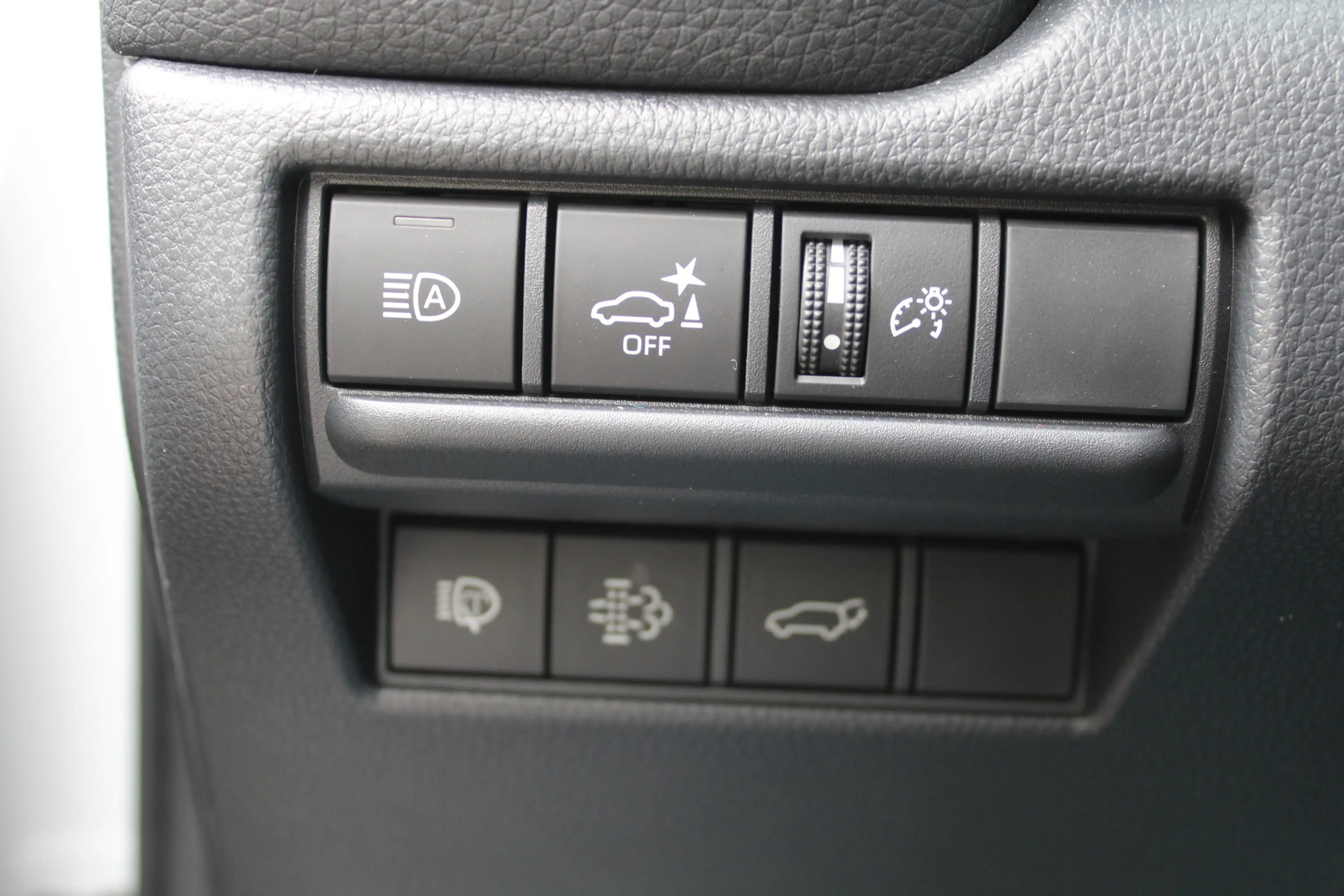 Toyota Land Cruiser 2.8 D-4D Professional 5p. | Rijklaar | Panodak | P — photo 33