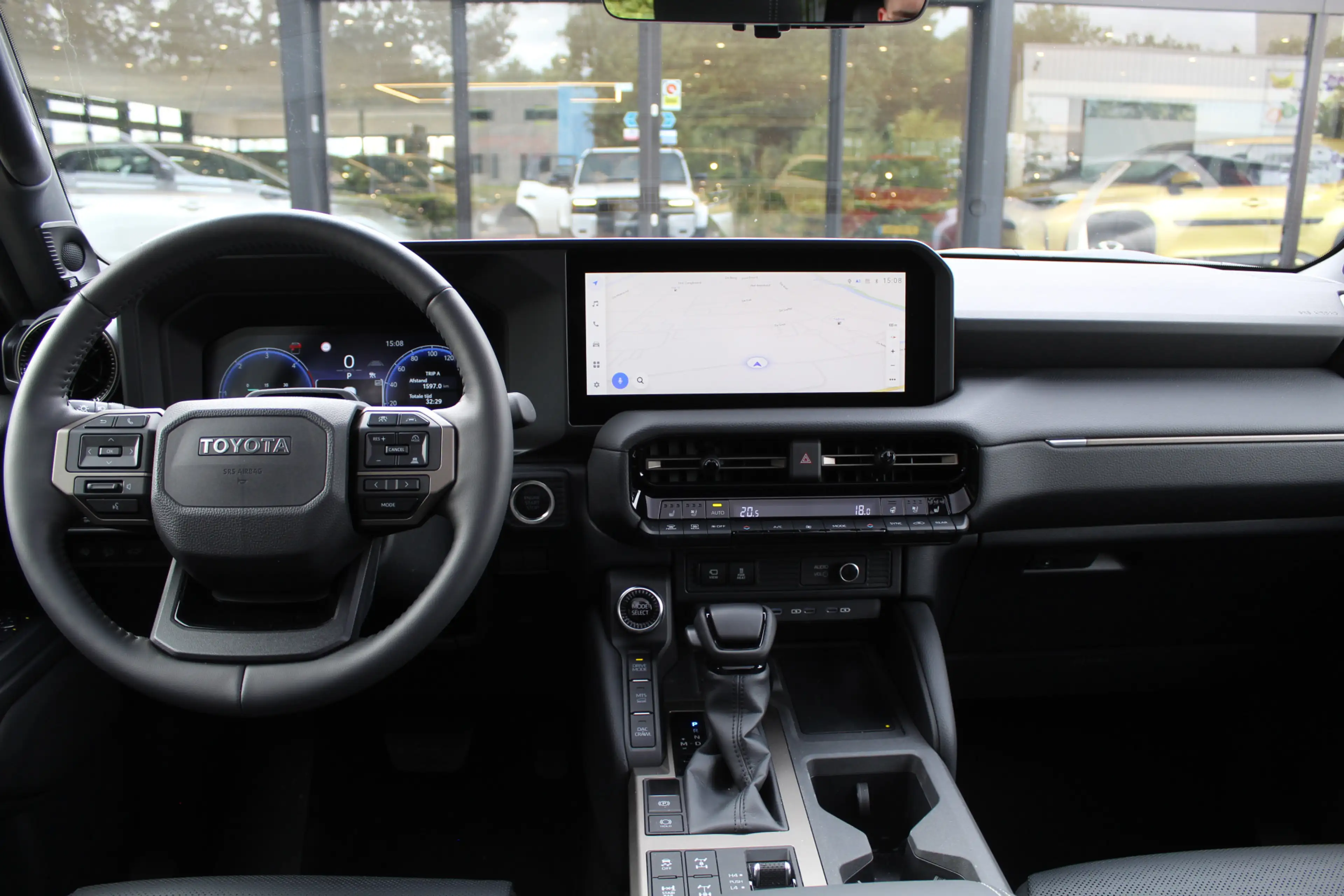 Toyota Land Cruiser 2.8 D-4D Professional 5p. | Rijklaar | Panodak | P — photo 4