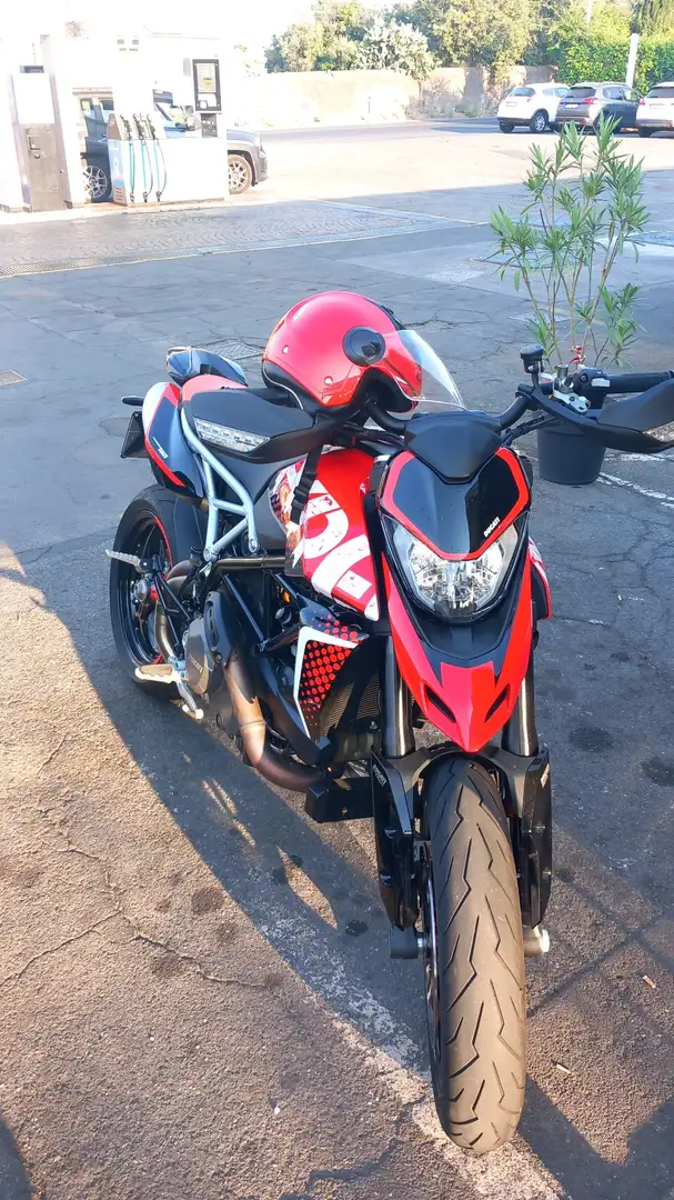 Ducati Hypermotard 950 Rood - 1