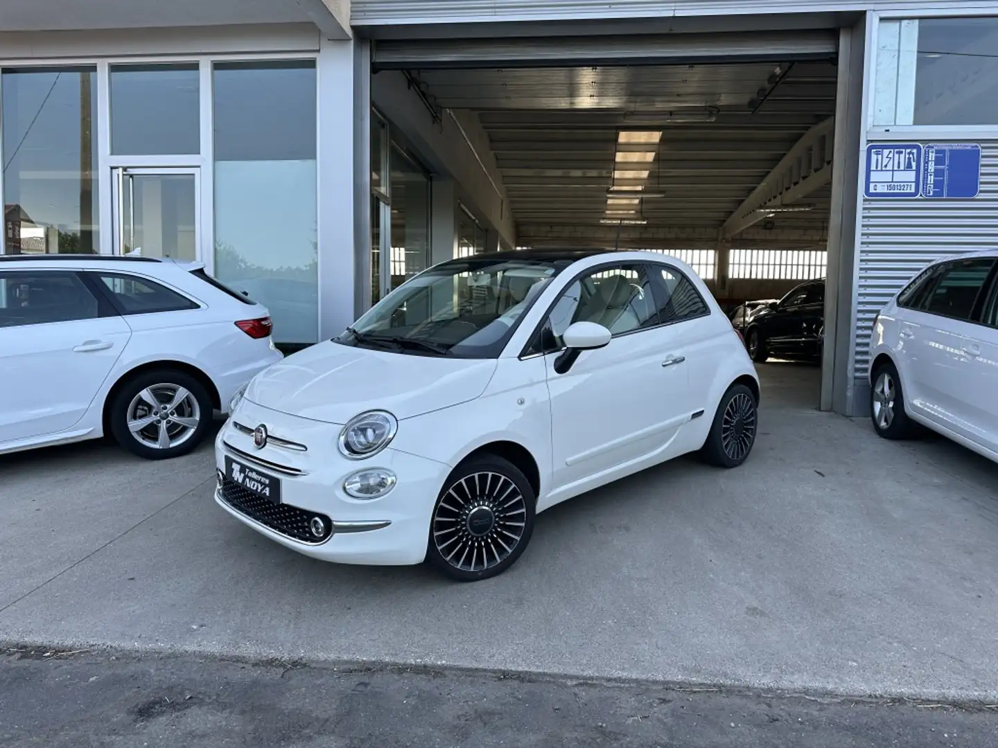 Fiat 500 1.2 Lounge Beige - 1