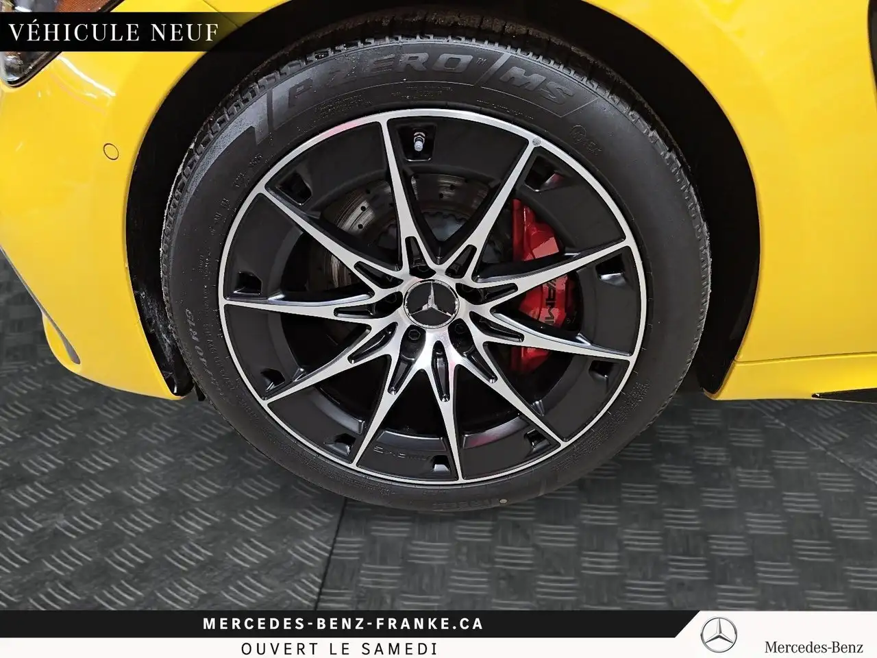 Mercedes-Benz CLE снимка Mercedes-Benz CLE