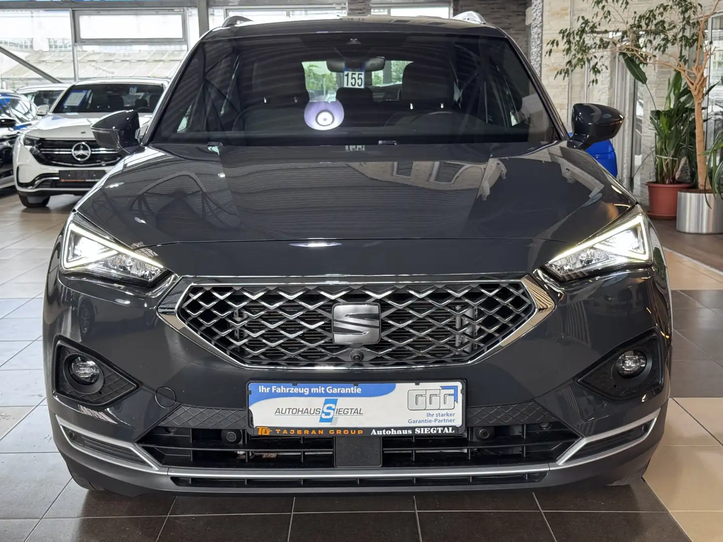 SEAT Tarraco Xcellence*4Drive*ACC*LED*Navi*SHZ*AHK* Grau - 2