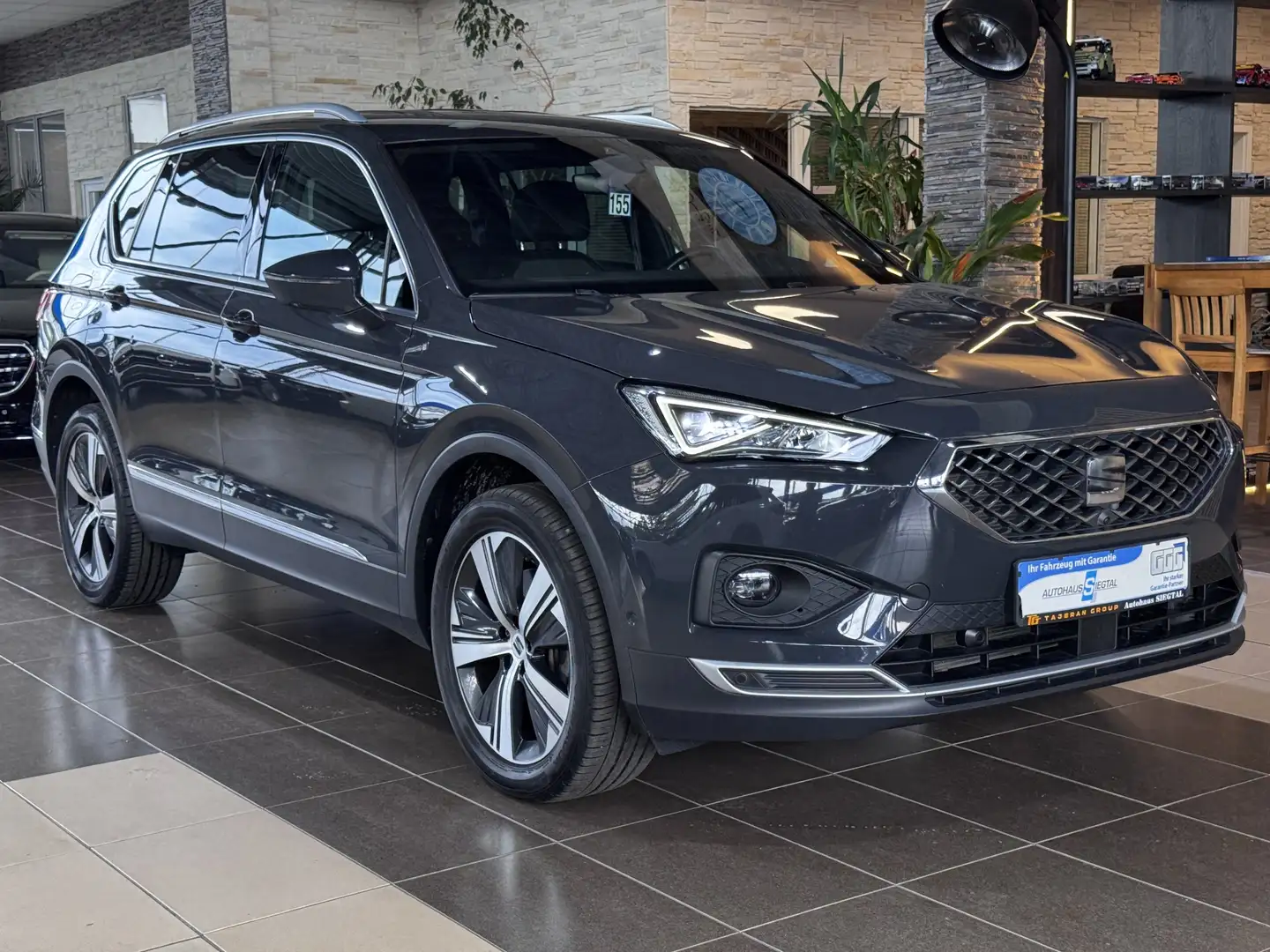 SEAT Tarraco Xcellence*4Drive*ACC*LED*Navi*SHZ*AHK* Grau - 1