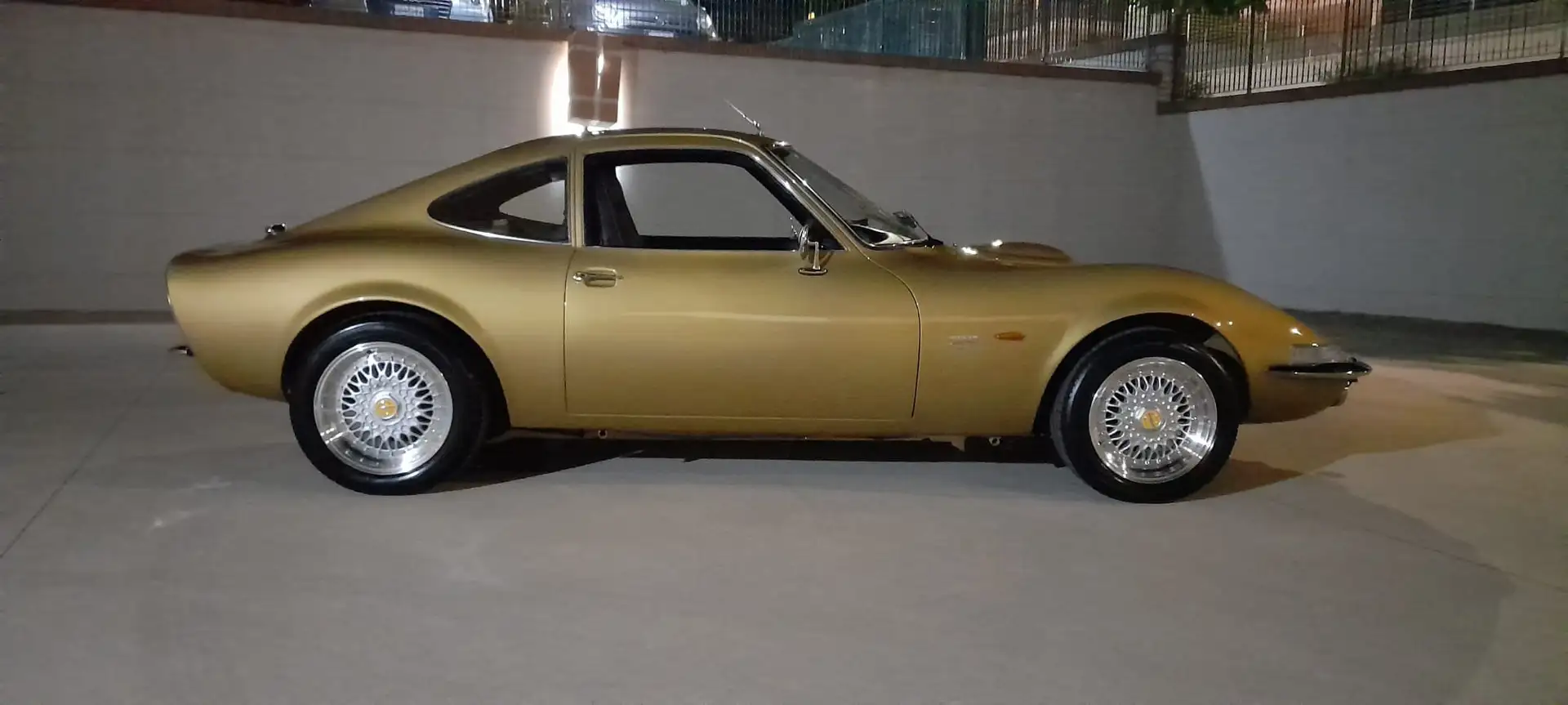 Opel GT AL Oro - 1