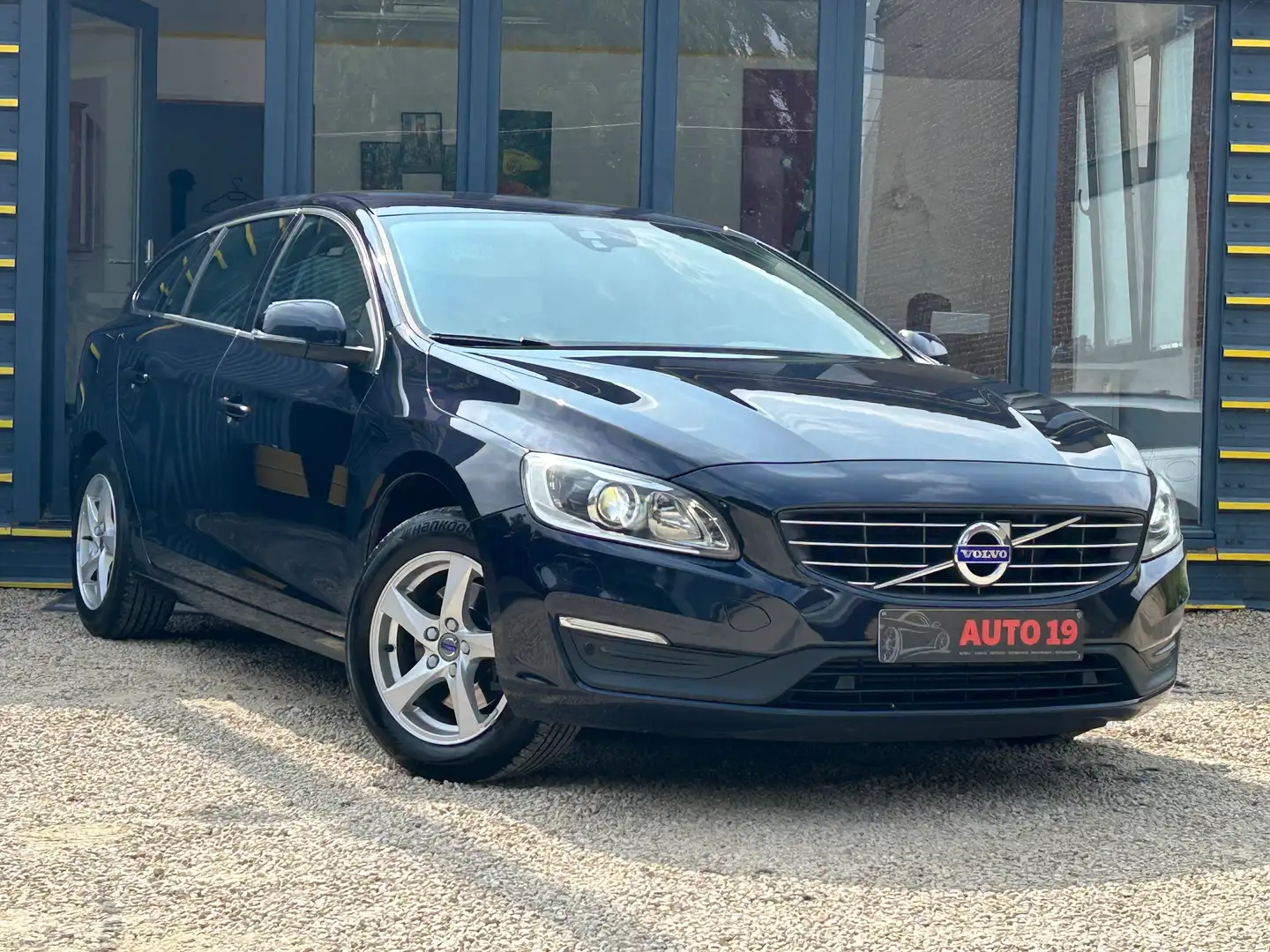 VOLVO V60