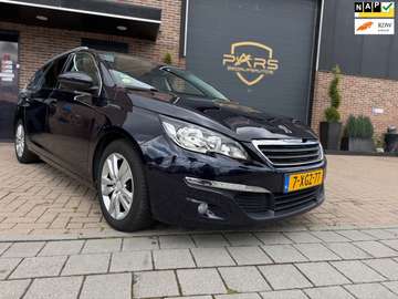 SW 1.6 BlueHDI 120PK Blue Lease Executive Pano Air
