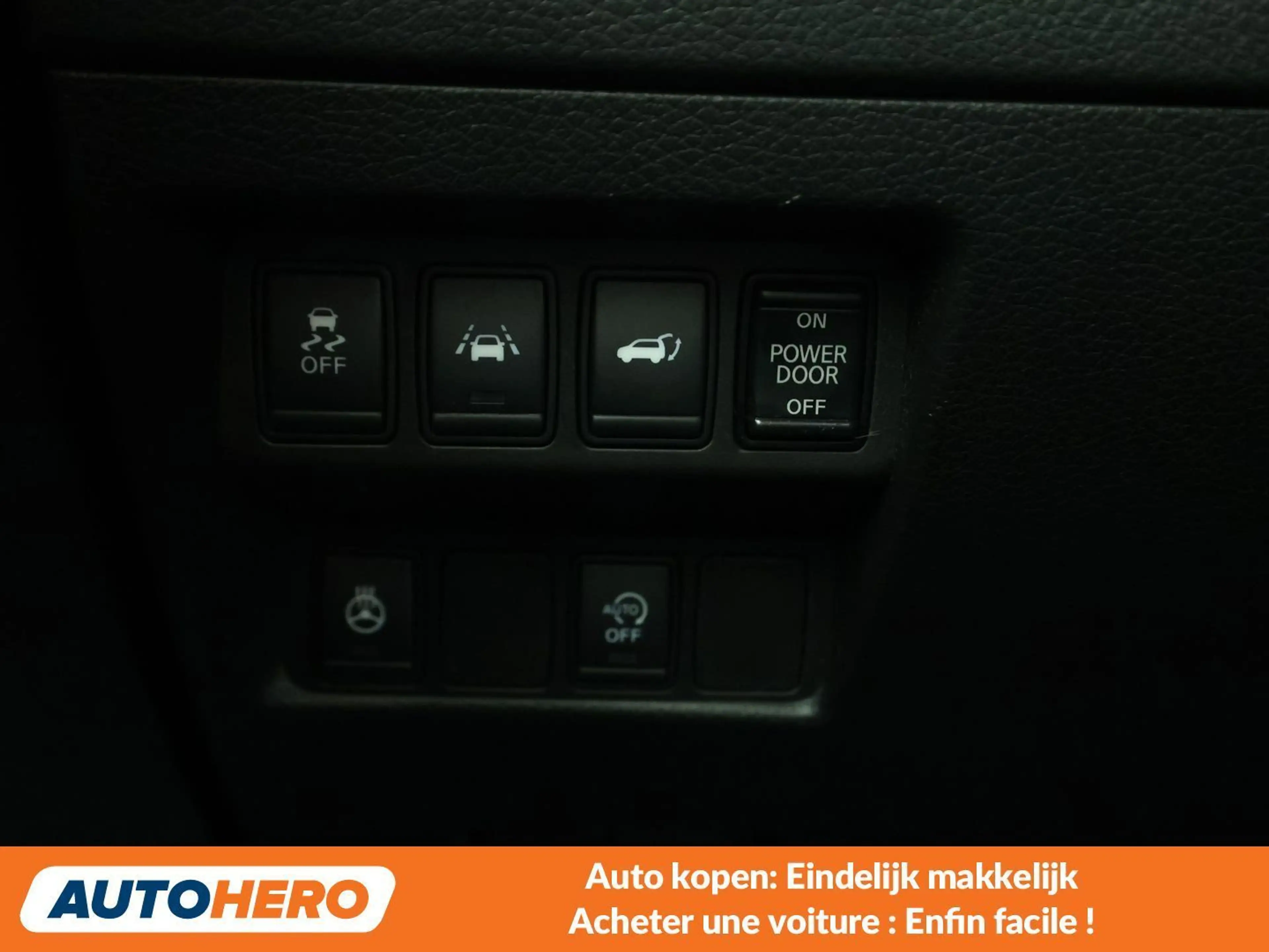 Nissan X-Trail 1.6 Tekna — photo 13