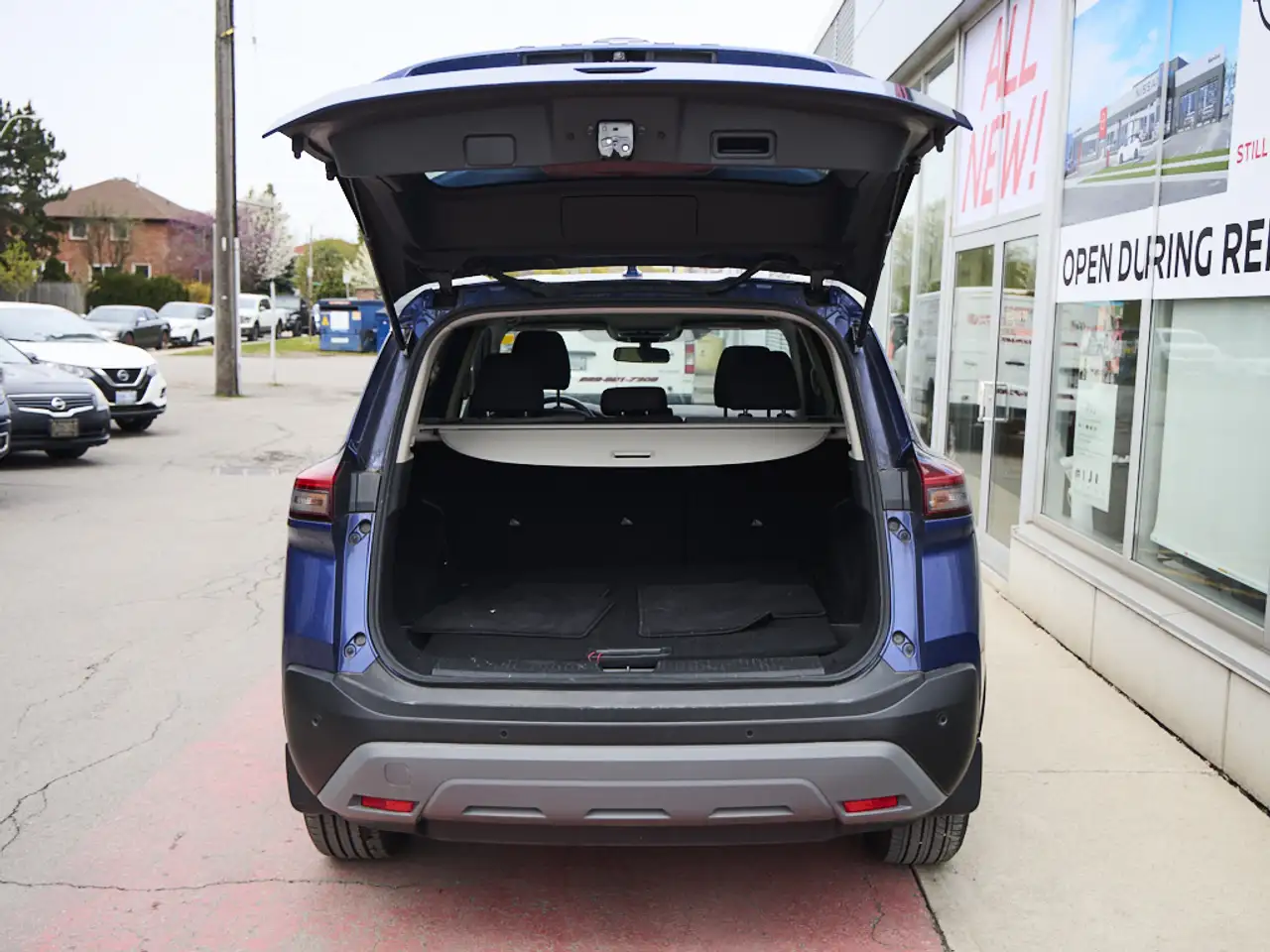 Nissan Rogue снимка Nissan Rogue