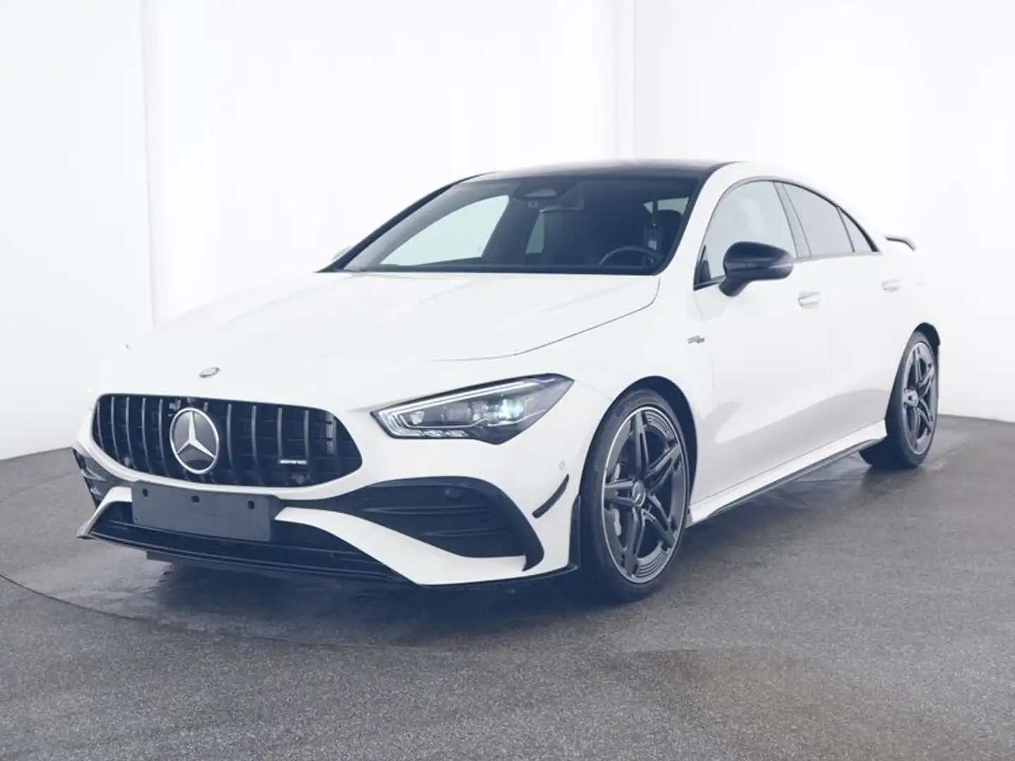 Mercedes-Benz CLA 35 AMG 4M+NIGHT I+II+AERO PLUS+PANO+19+MBEAM Blanc - 1