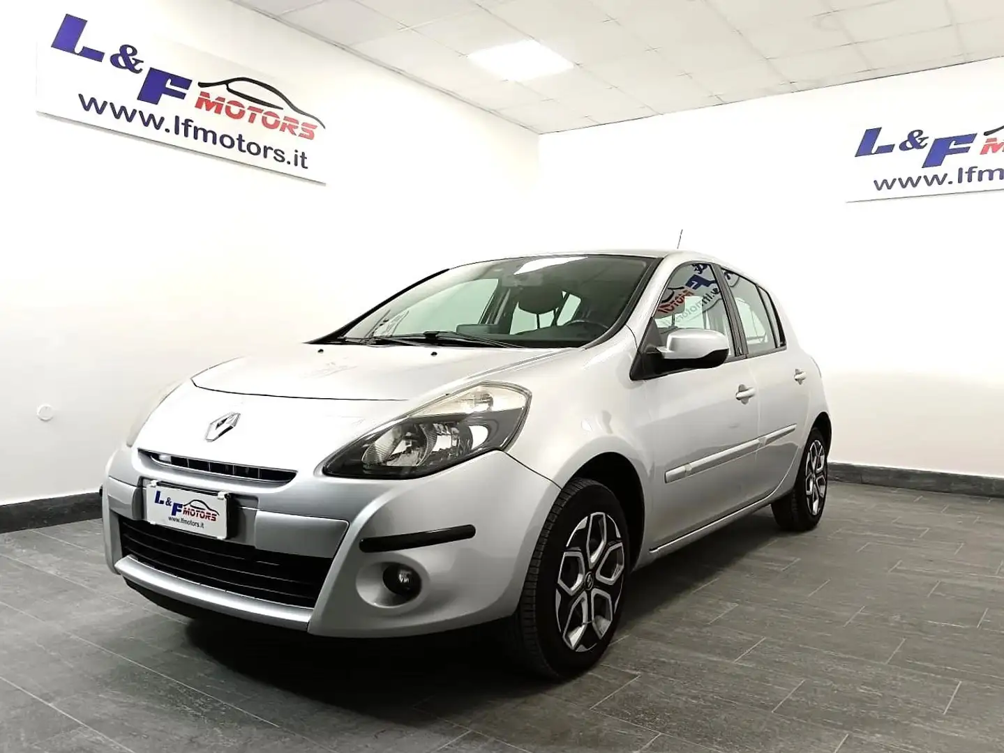 Renault Clio Clio 5p 1.2 tce Dynamique Gpl 100cv Argento - 2