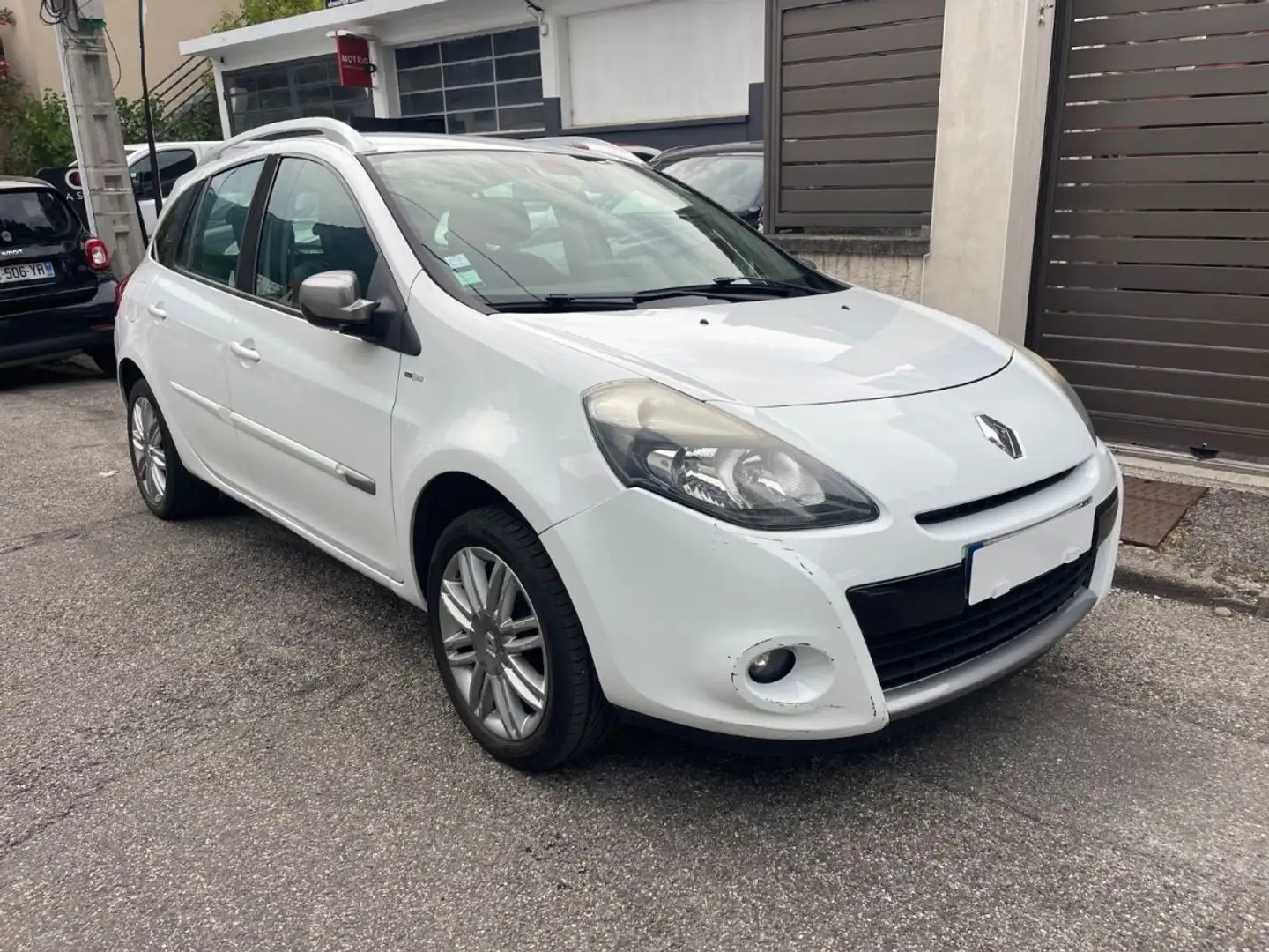 Renault Clio 1.2 TCe 100ch Night&Day Wit - 2