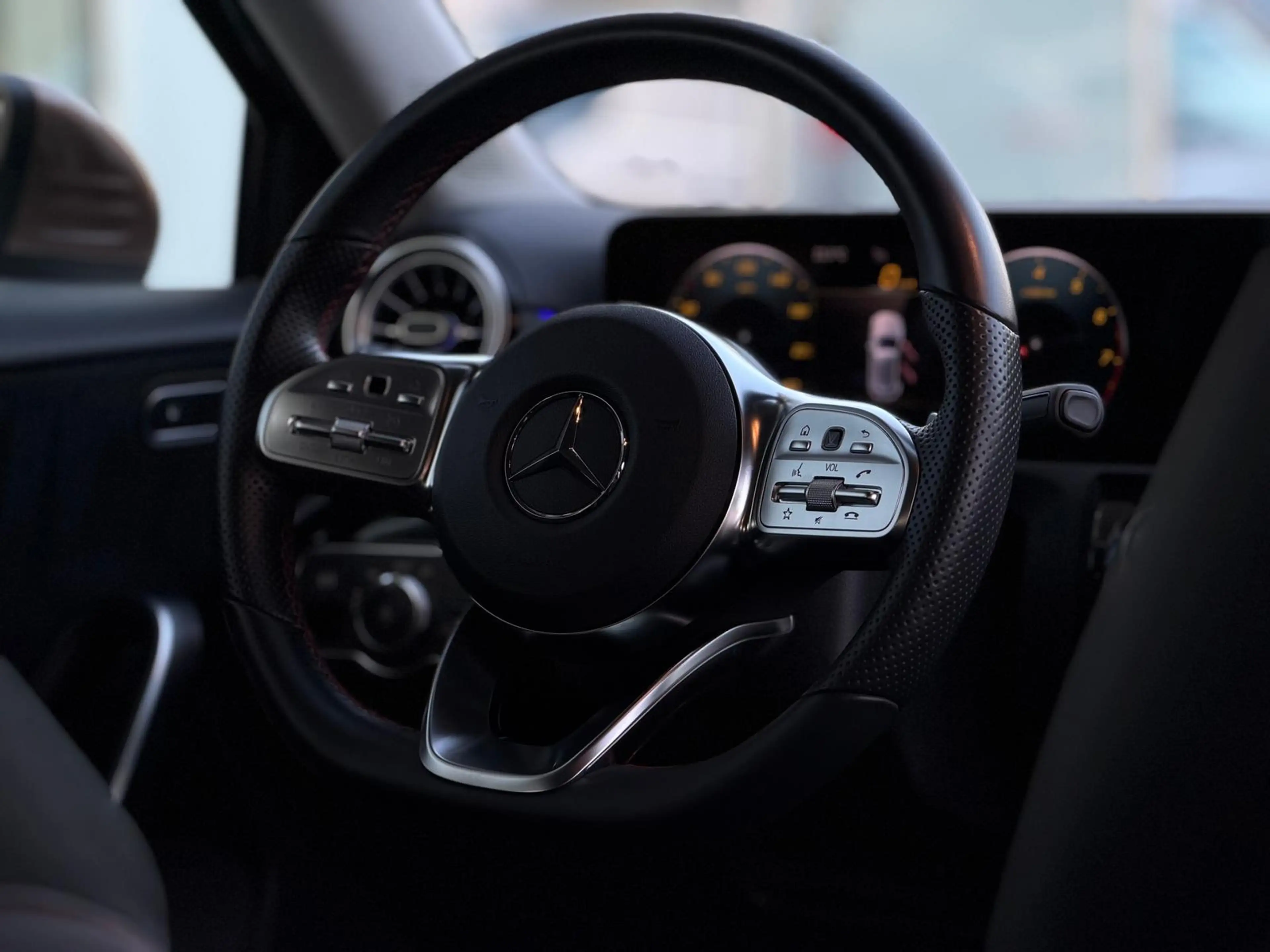 Mercedes-Benz A 250 4Matic*AMG*Ambiente*360°*Matrix* — photo 15