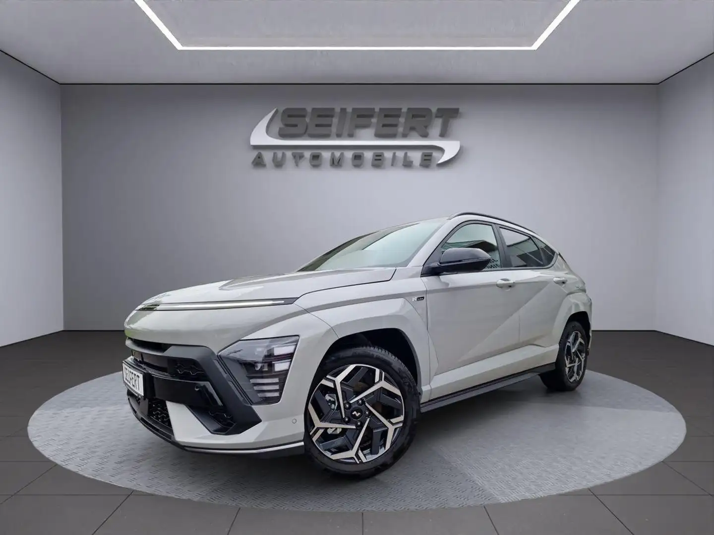 Hyundai KONA I N-LINE inkl. Ultimate-Paket I DCT I BOSE I AROUN Grijs - 1