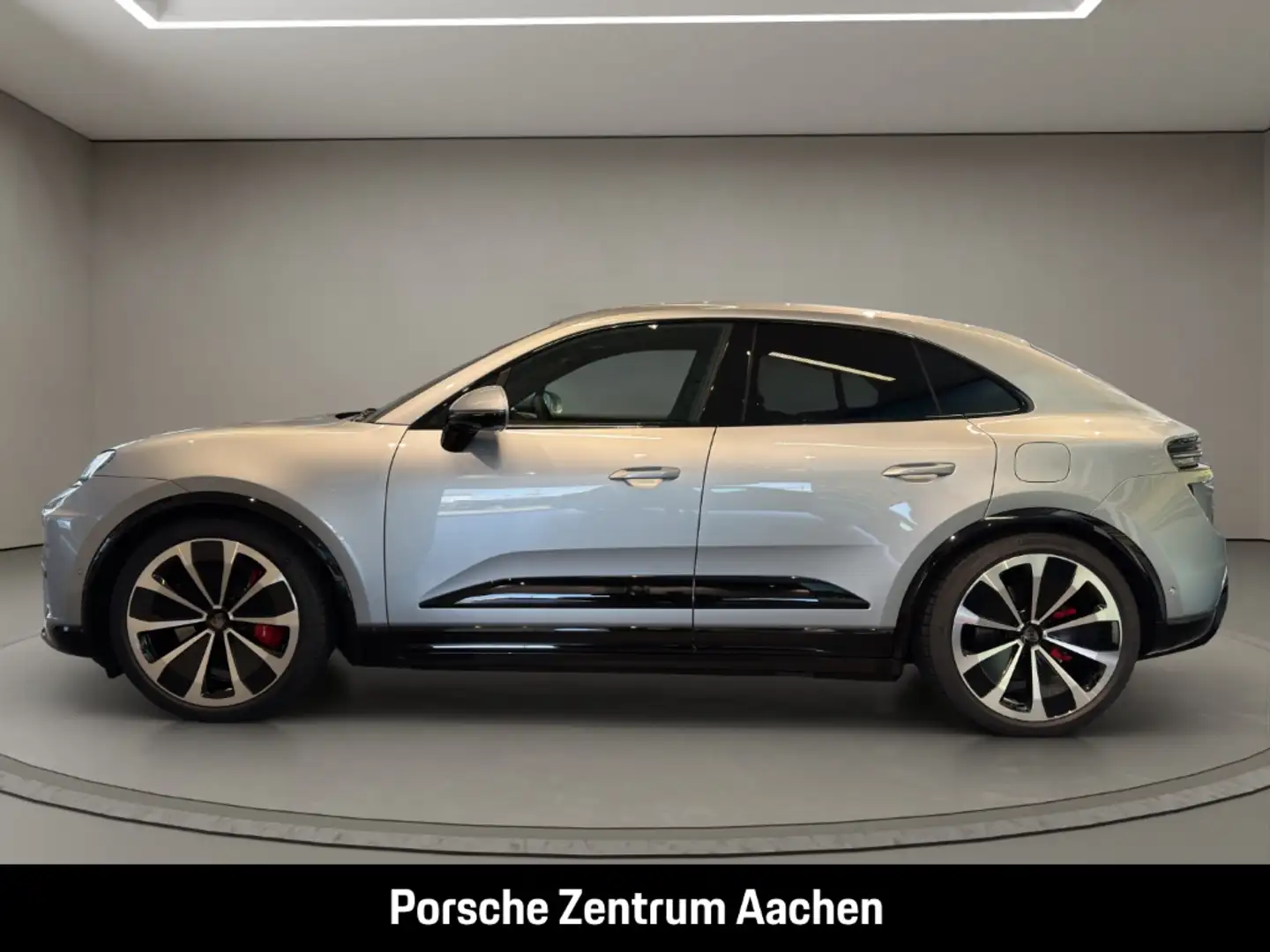 Porsche Macan Turbo BOSE InnoDrive Panorama LED-Matrix Silber - 2