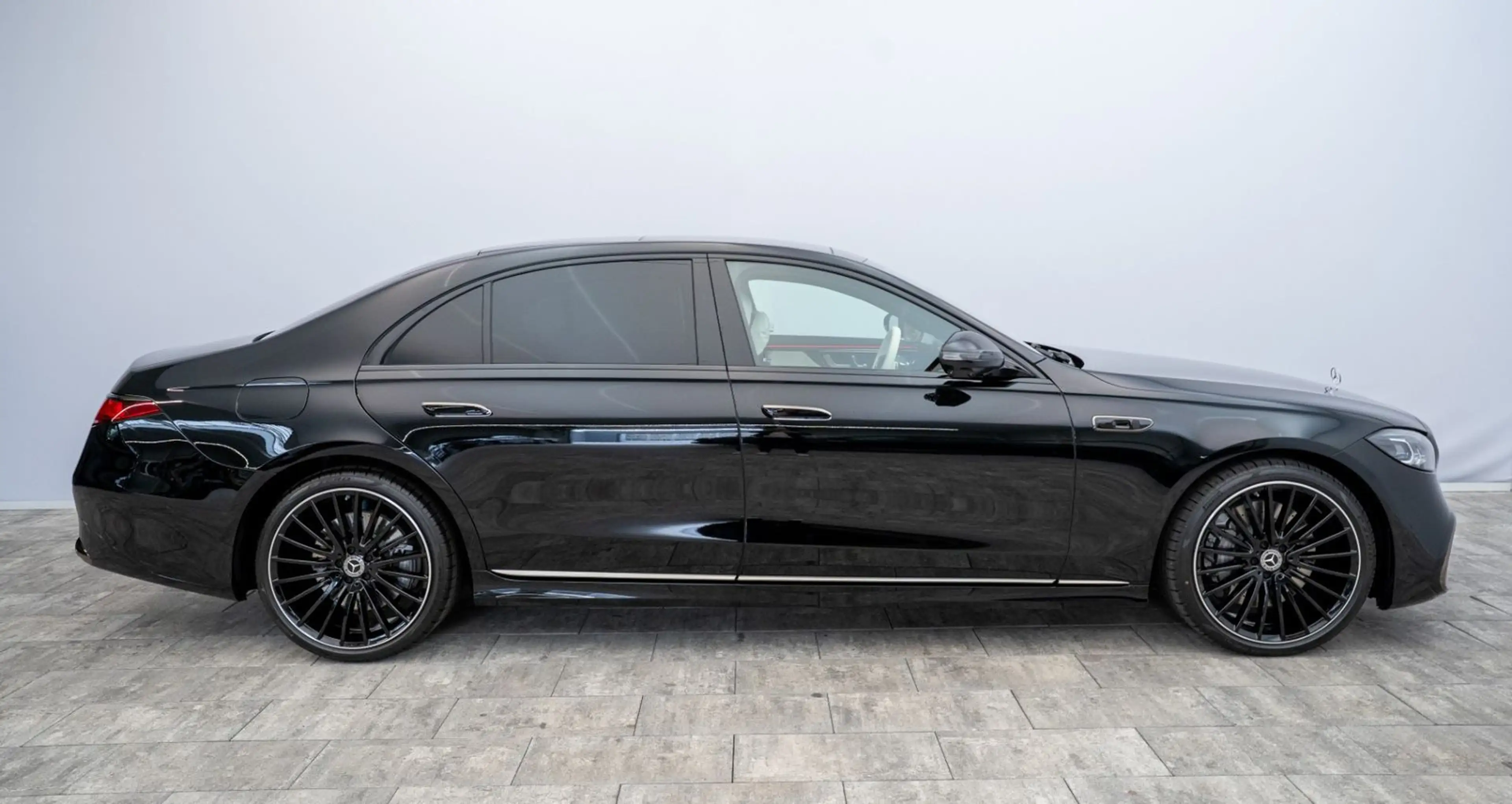 Mercedes-Benz S 580 4M AMG+ Facelift°FullOption°sparklingblack — photo 6