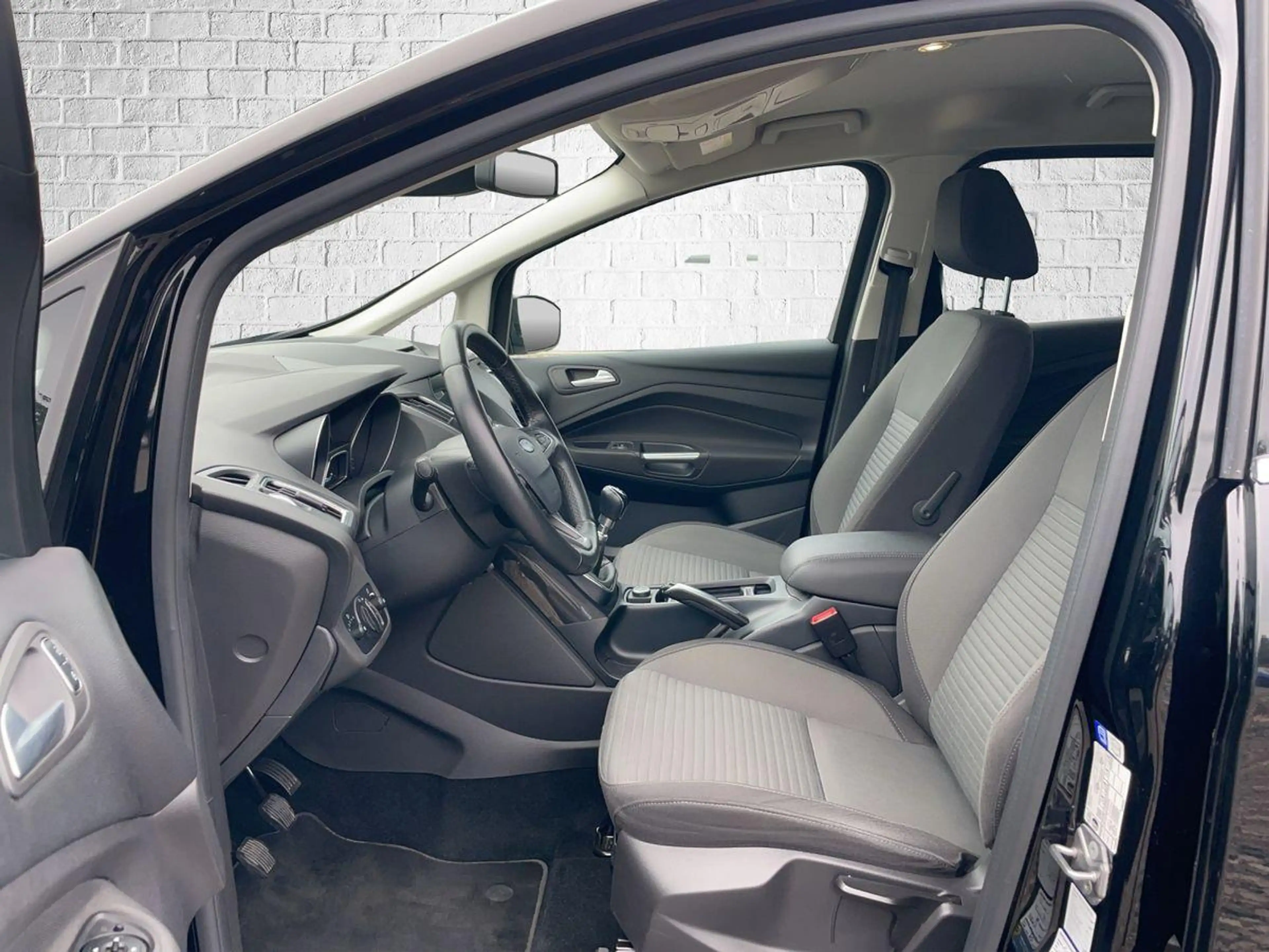 Ford Grand C-Max 1.0 EcoBoost 92 kW LED/Berganf./Sicht — photo 9