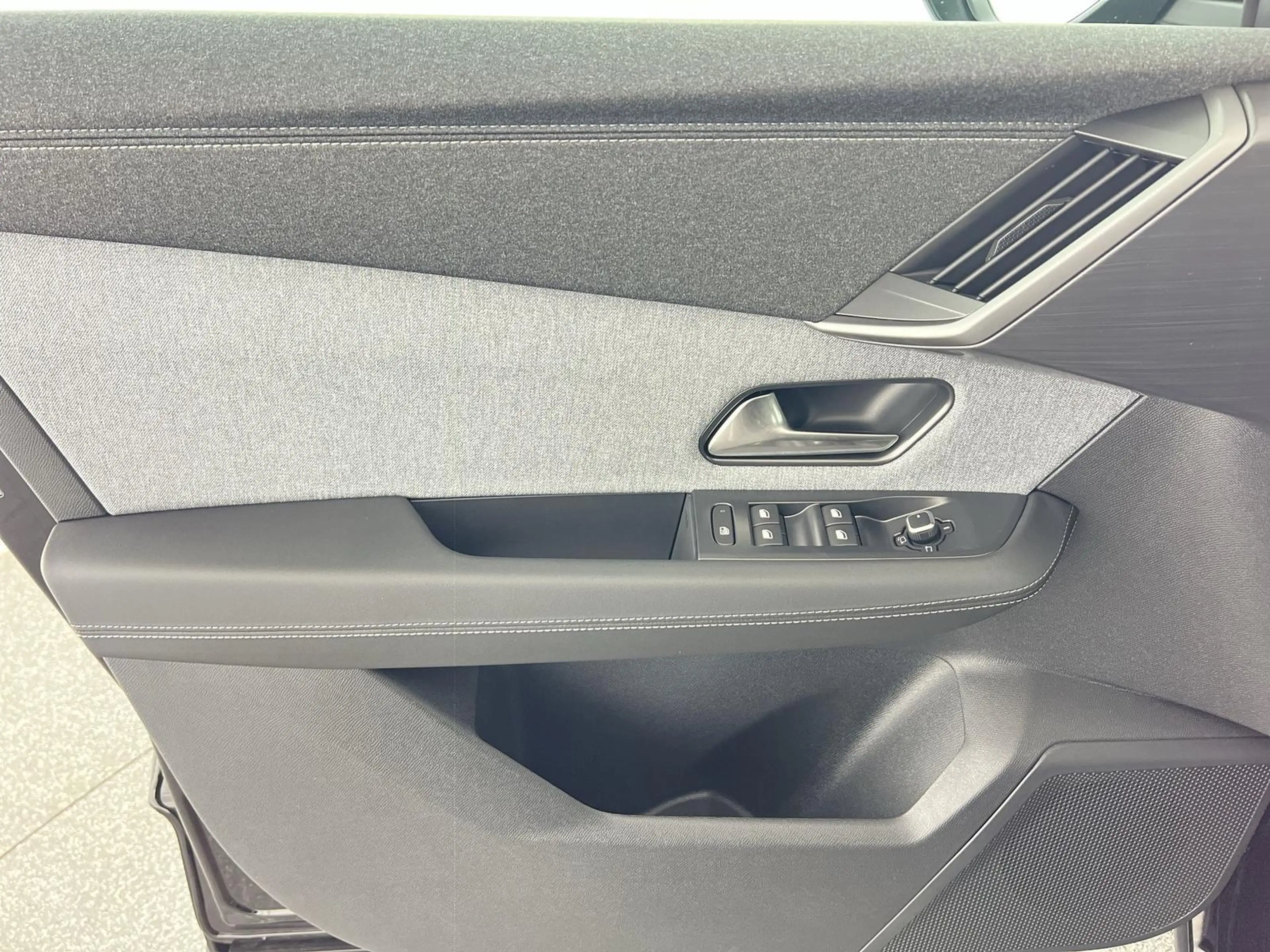 Opel Grandland Edition Hybrid 1.2*SHZ*RFK*ACC*uvm — photo 10