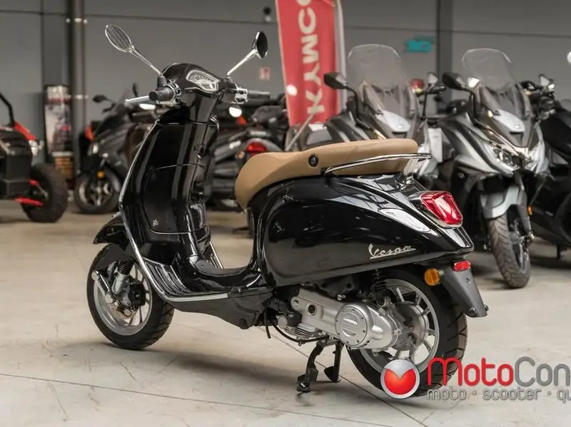 Vespa Primavera 125 - foto 3