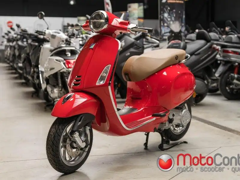 Vespa Primavera 125 - foto 4