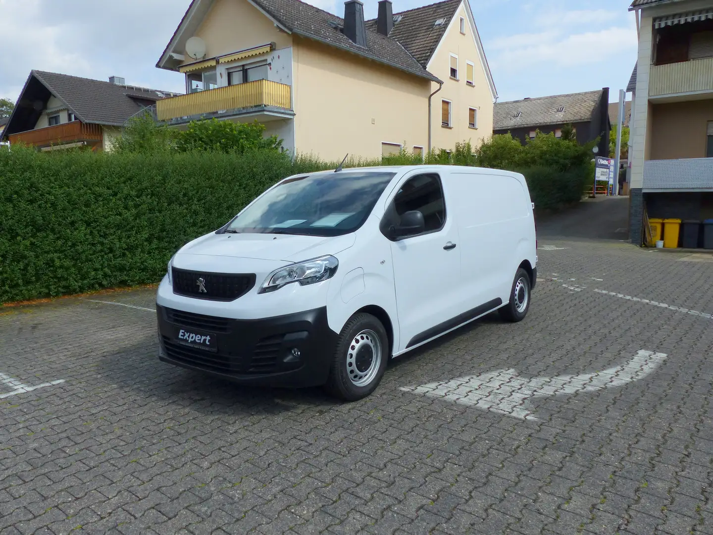 Peugeot Expert Elektro L2H1 (50kWh) Premium Weiß - 1