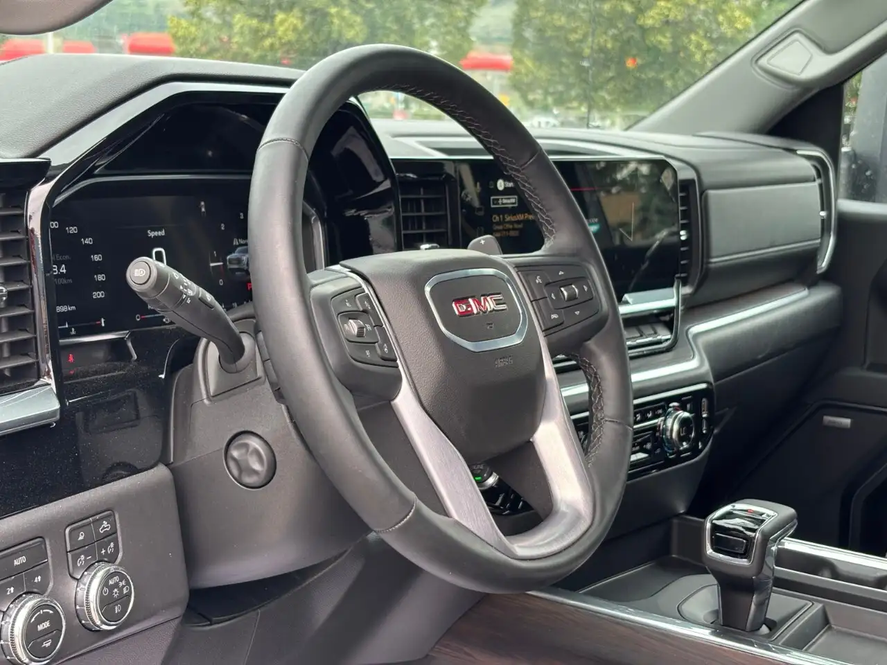 GMC Sierra 1500 fotografie GMC Sierra 1500