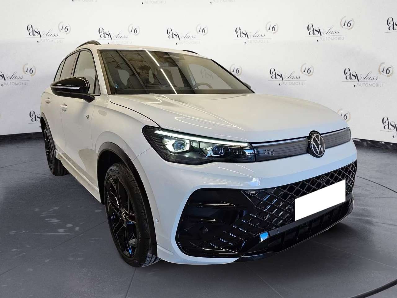 Volkswagen Tiguan 1.5 eTSI 110KW ACT R-Line DSG Black Style 20" Camera Matrix Led