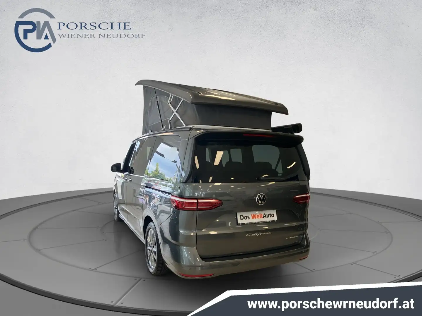 Volkswagen T7 California VW Multivan T7 California eHybrid 180 kW 4M Grau - 2