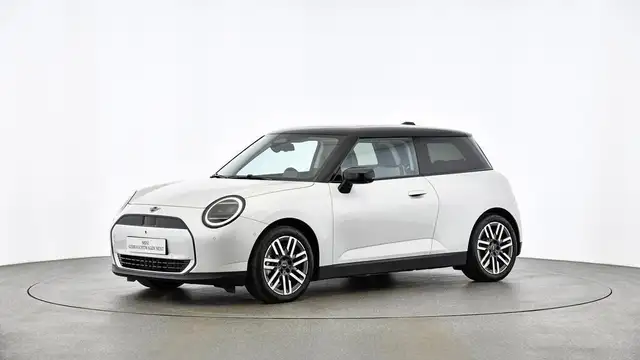 MINI Cooper E Classic Trim