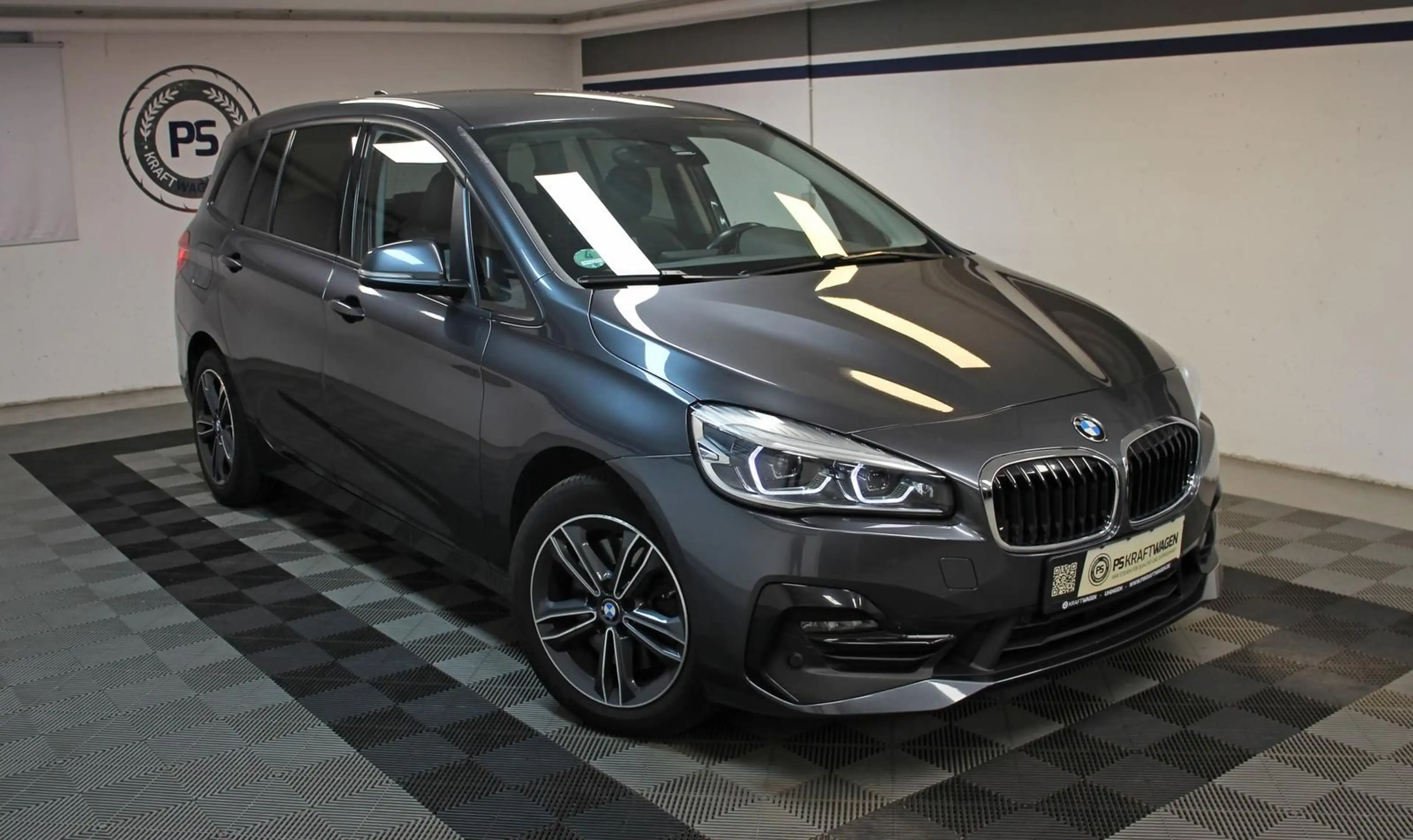 BMW 220 Aut *SPORT-LINE*KAMERA*AHK*ACC* — photo 2
