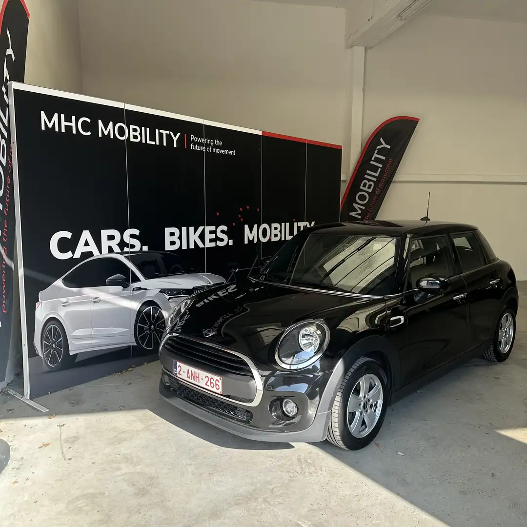 MINI One Hatchback 5-deurs Zwart - 1