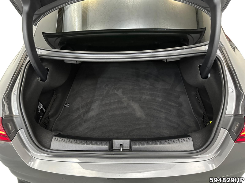 Mercedes-Benz CLA 35 AMG 4M Aero+ Night Pano Multibeam Memory — photo 6
