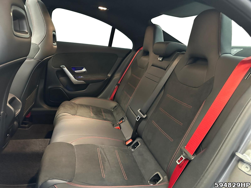 Mercedes-Benz CLA 35 AMG 4M Aero+ Night Pano Multibeam Memory — photo 12