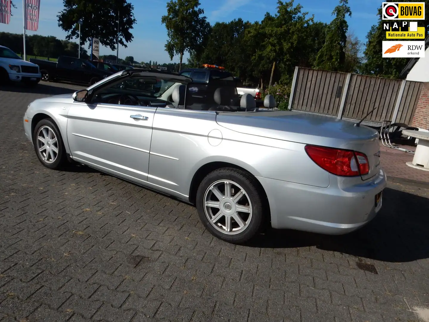 Chrysler Sebring Cabrio 2.7 Touring Business Edition Hardtop cabrio Grijs - 1
