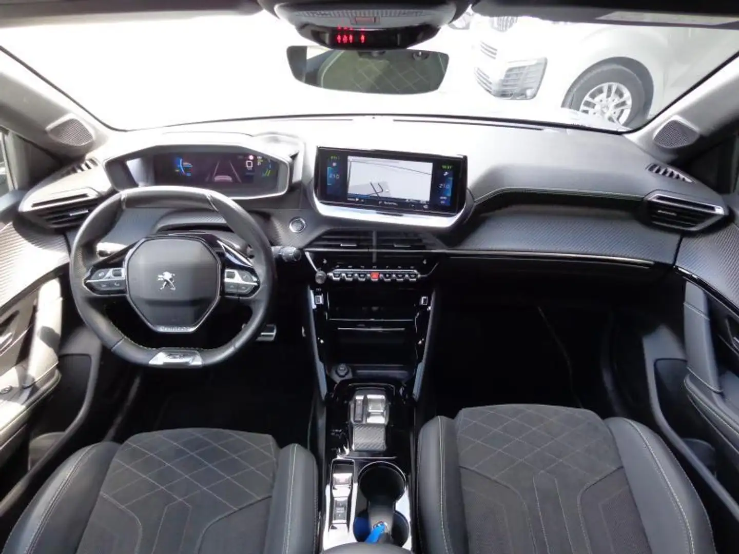Peugeot 208 50Kwh GT - Toit pano - GPS Gris - 2