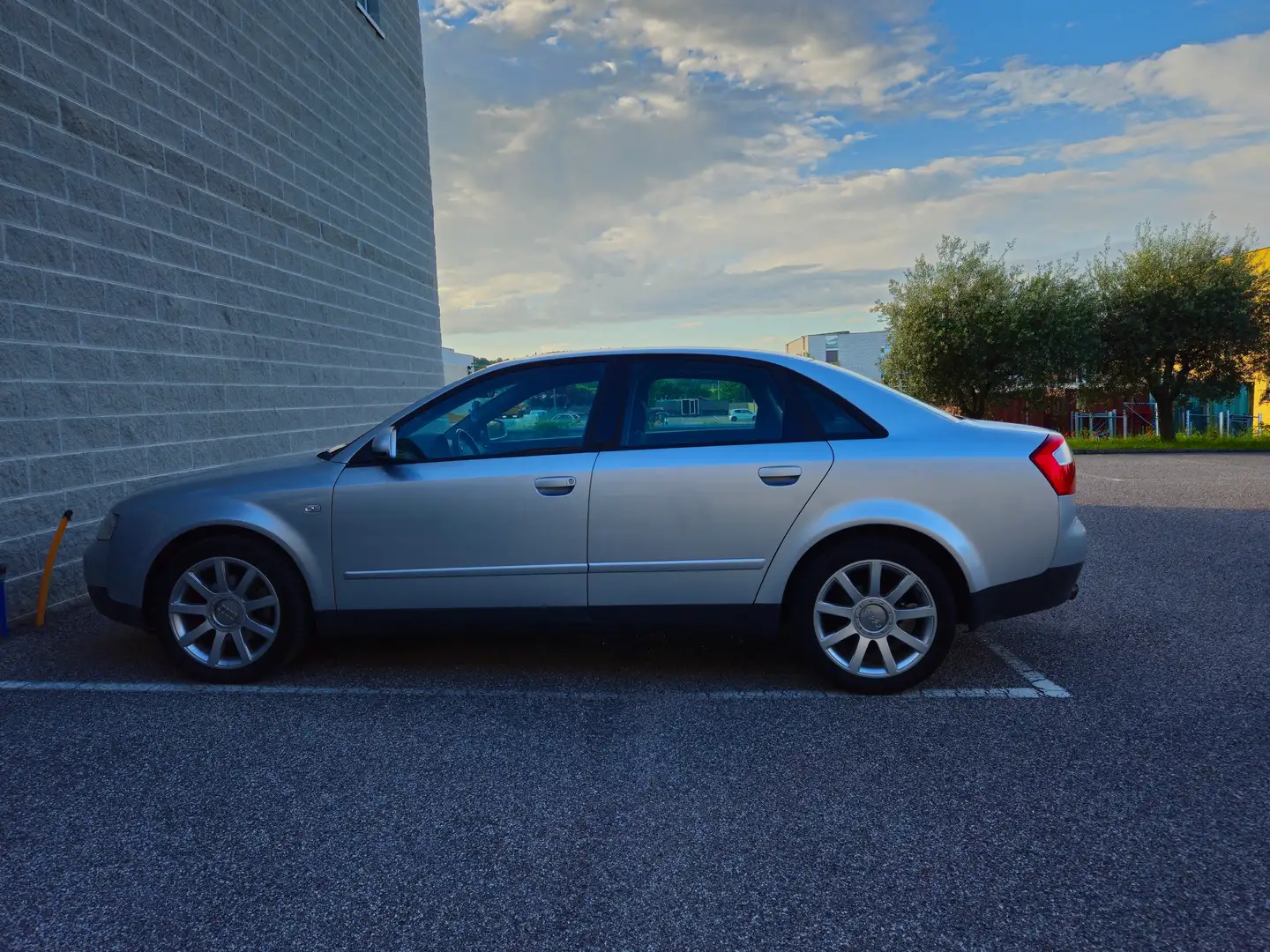 Audi A4 A4+II+2001+Berlina+2.0 - 1