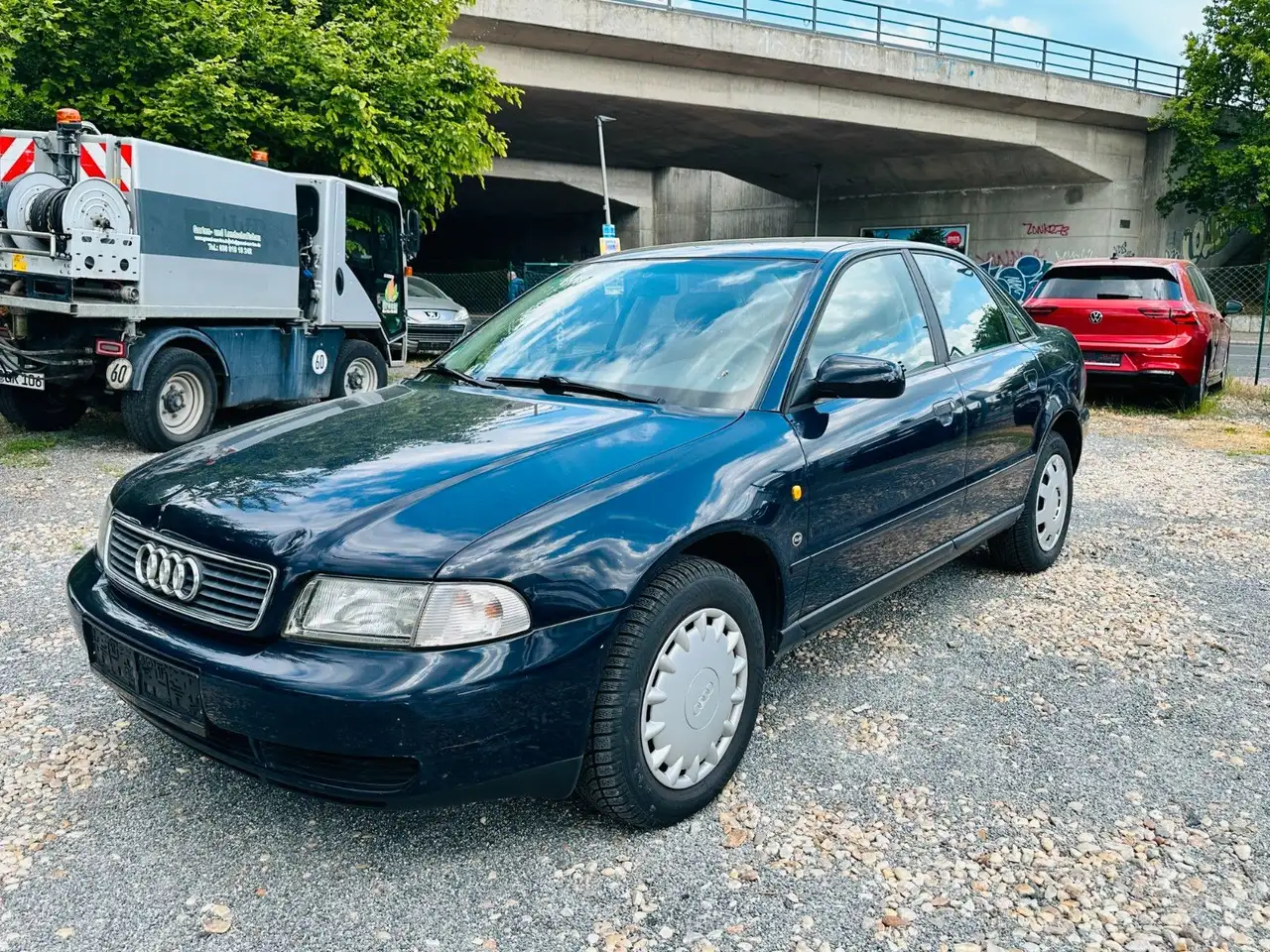 Audi A4 1.8 Automatik + Klima +, foto 6