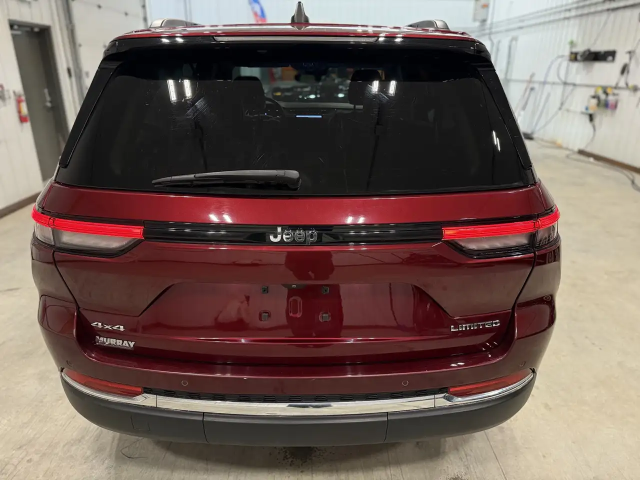 Jeep Grand Cherokee снимка Jeep Grand Cherokee