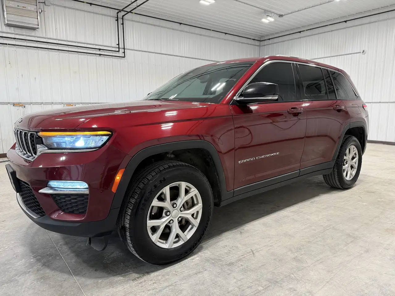 Jeep Grand Cherokee снимка Jeep Grand Cherokee